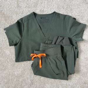 Figs Olive Scrub Set with Bright Orange Tie
